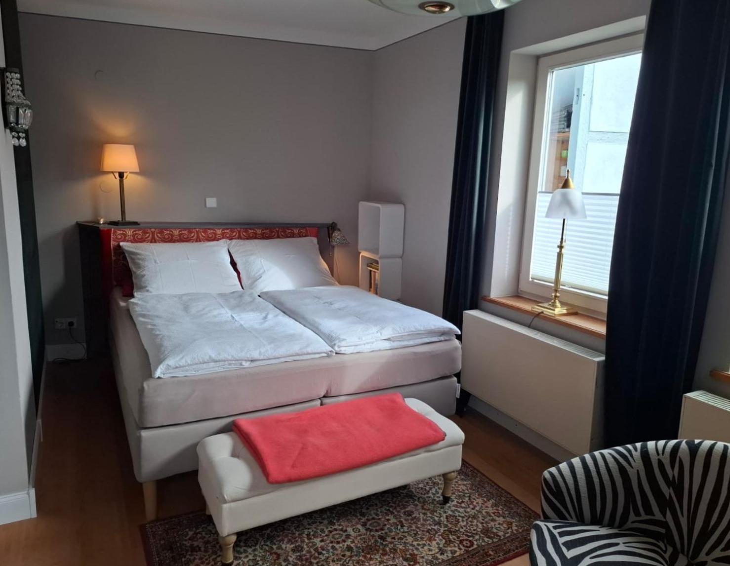 Apartment Leopold Mit Balkon Coburg Exterior foto